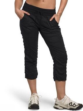 The North Face Black Active Capri Pants